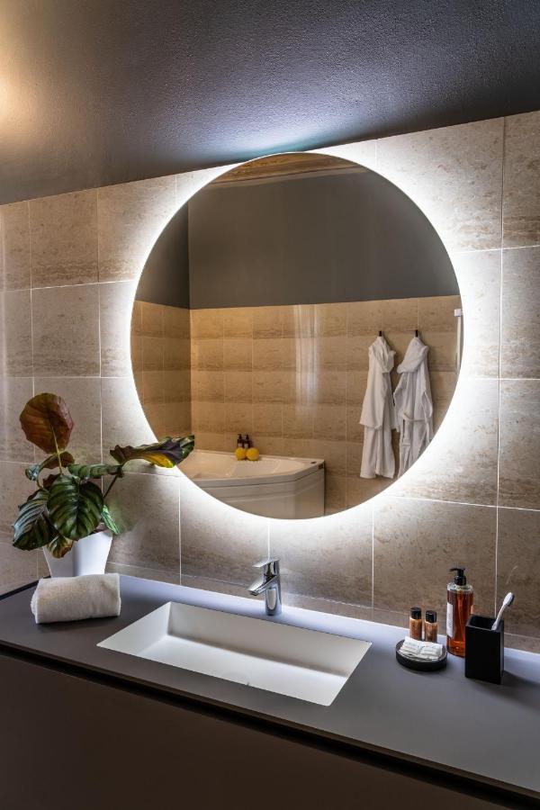 Moro Lin Design Aparthotel